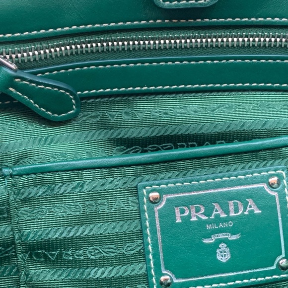 NIB PRADA Borsa Donna Satchel Bag IN HUNTER GREEN - Picture 9 of 14